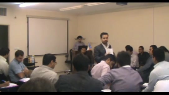 کارگاه های کاربردی تکنیک های فروش و بازاریابی، کارگاه های اجرایی مدرسه فروش ایران، کلاس های جذاب و خلاق ویژه فروشندگان،