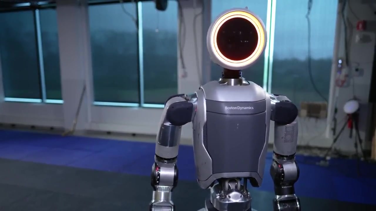 ربات «اطلس» دوباره بازگشت!
