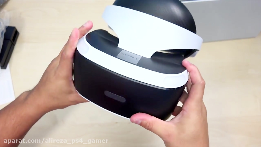 PlayStation VR Launch Bundle Unboxing