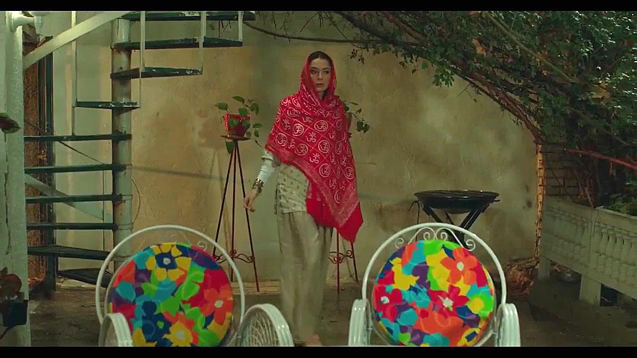 دانلود رایگان فیلم سینمایی عروس خیابان فرشته از لینک پایین زمان81ثانیه