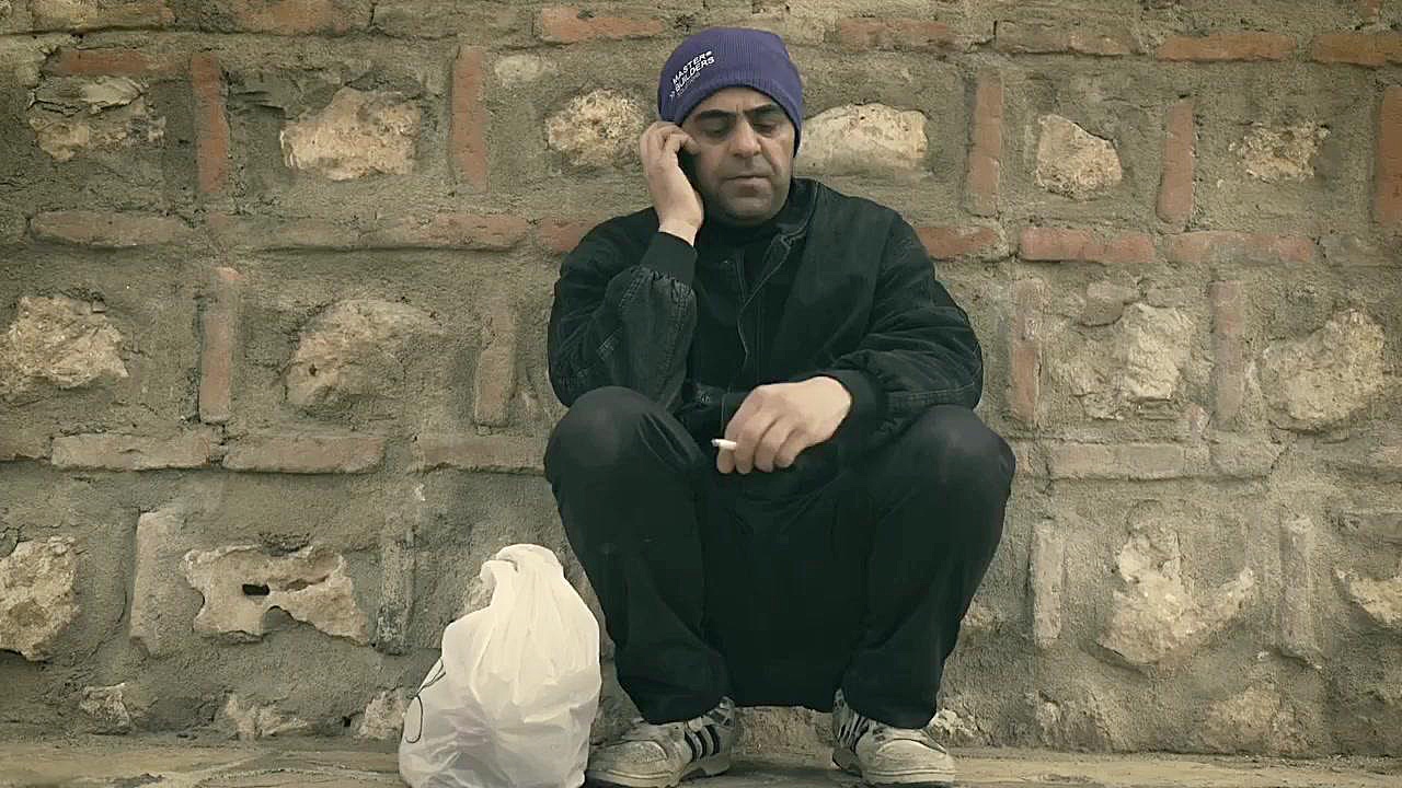 فیلم کوتاه داستانی از وضعیت معیشت و سفره کارگران در ایران توسط هنرمندان بوکانی برداشتن خال