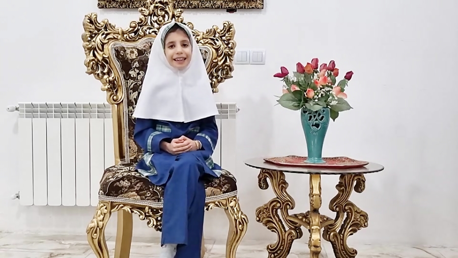 النا زارعی پور از همدان قصه گویی