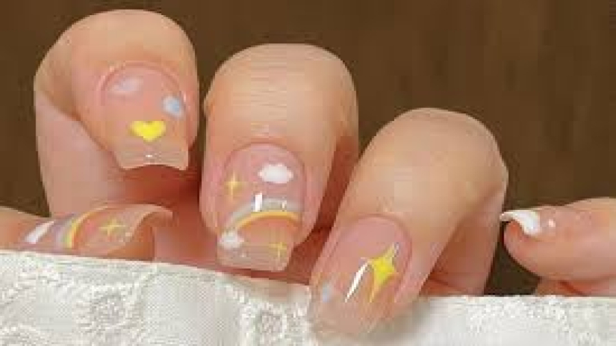 آموزش بهترین ترفندهای طراحی ناخن :: دیزاین خاص ناخن 202۴