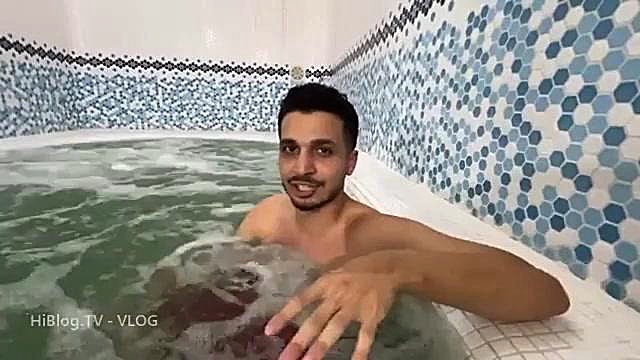 حامی کی ام ۲۴ ساعت در استخر قایم شد ویل اسمیت