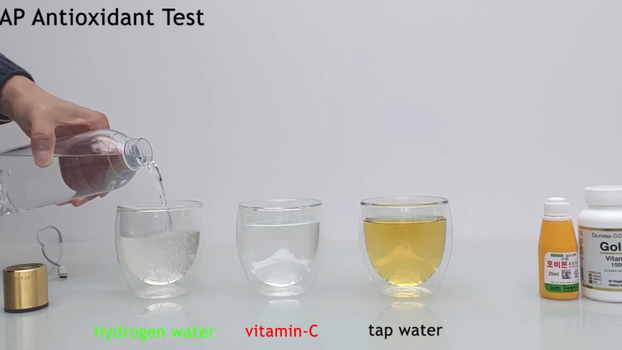 آب هیدروژن دار هانوفل یک آنتی اکسیدان قوی است.
