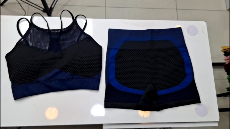 ست اورجینال نیم تنه و شورتک سیملس ماساژوری NS-0118