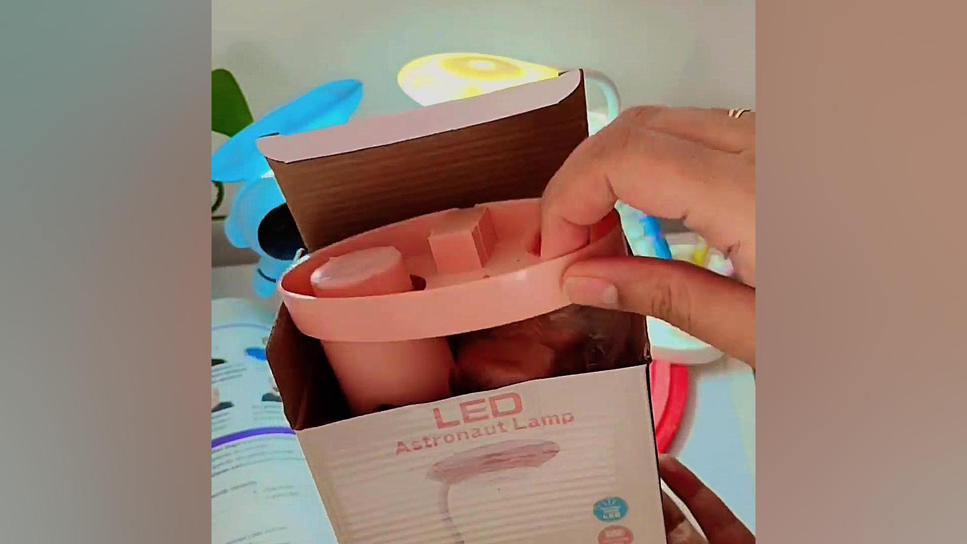 چراغ مطالعه فانتزی فضانورد، سه کاره جاقلمی و مدادتراش کله عنکبوت