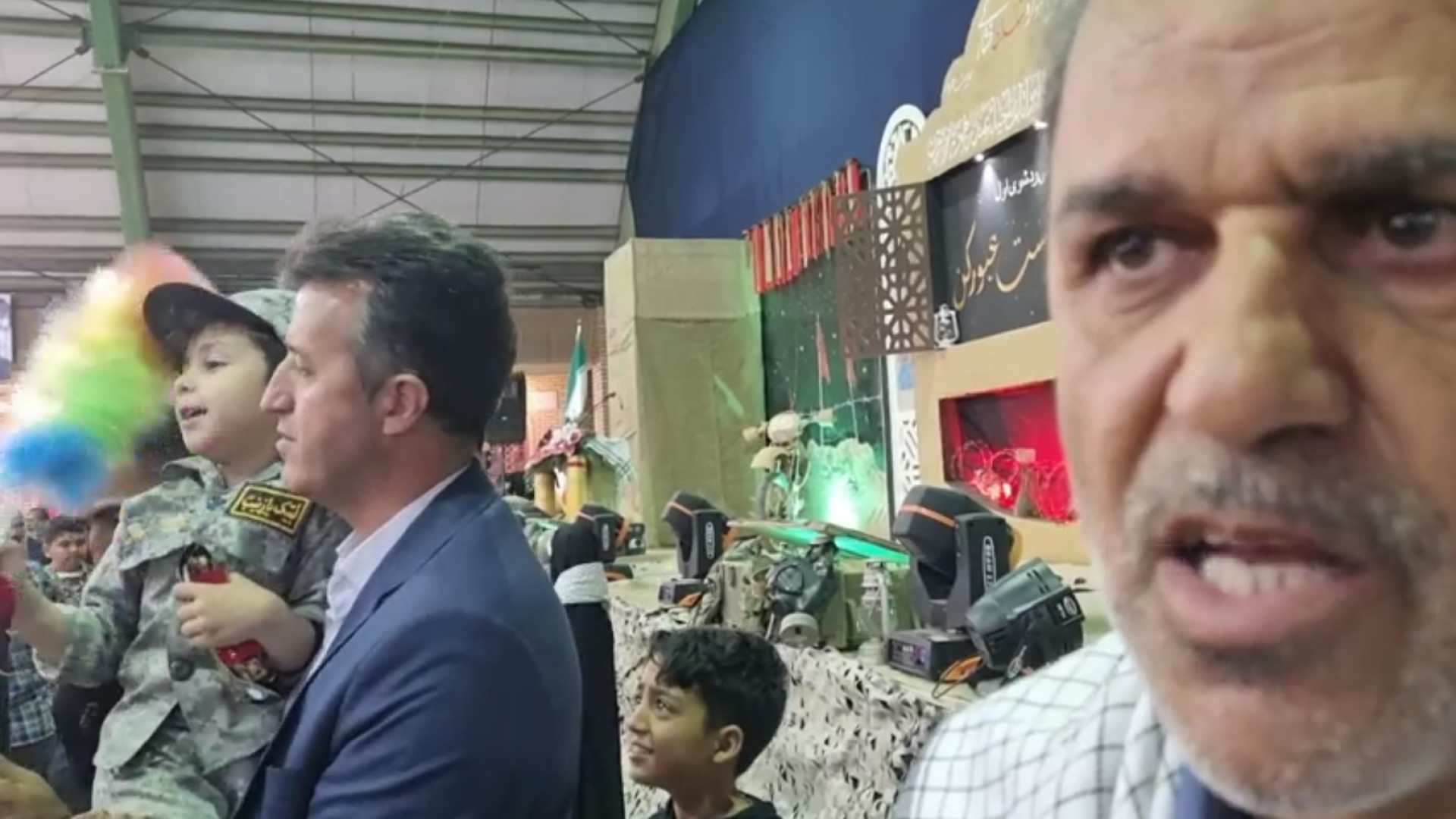 پدر شهید بابلخانی در یادواره شهدای فشارکی