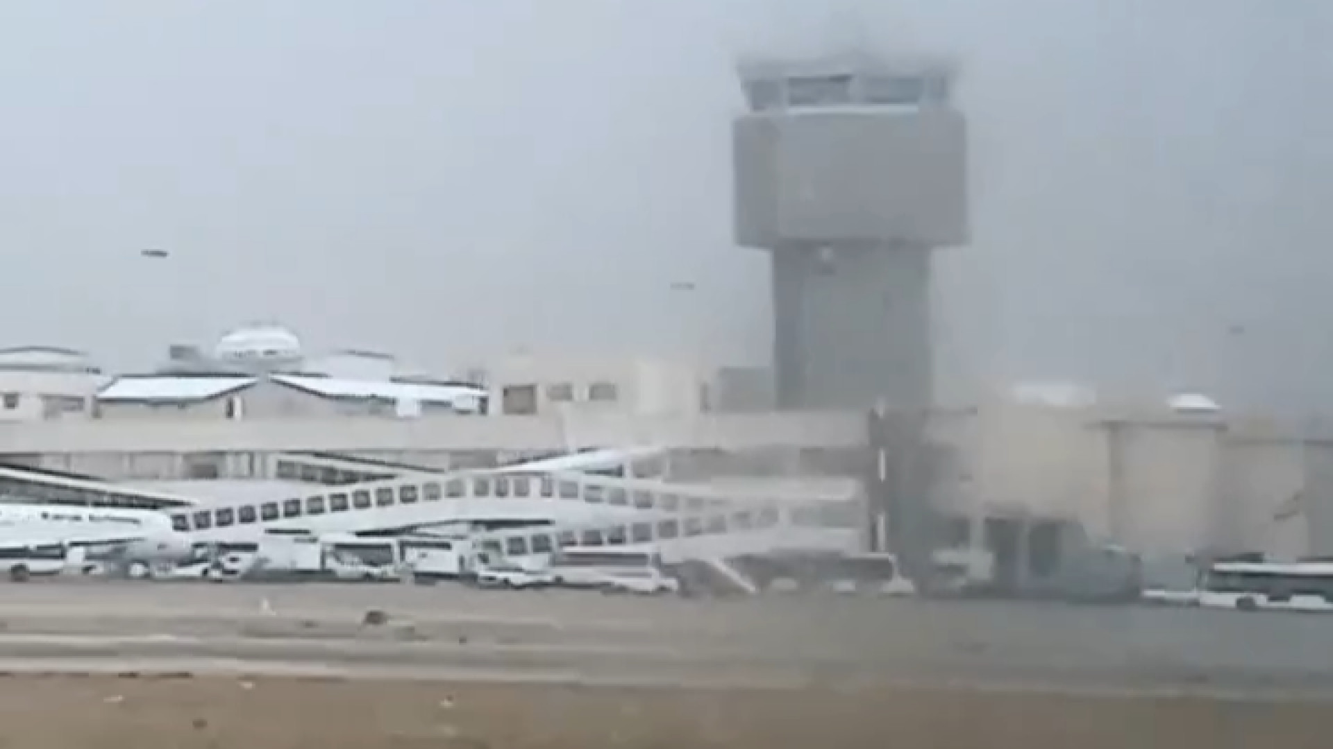 پوستر کوچک
