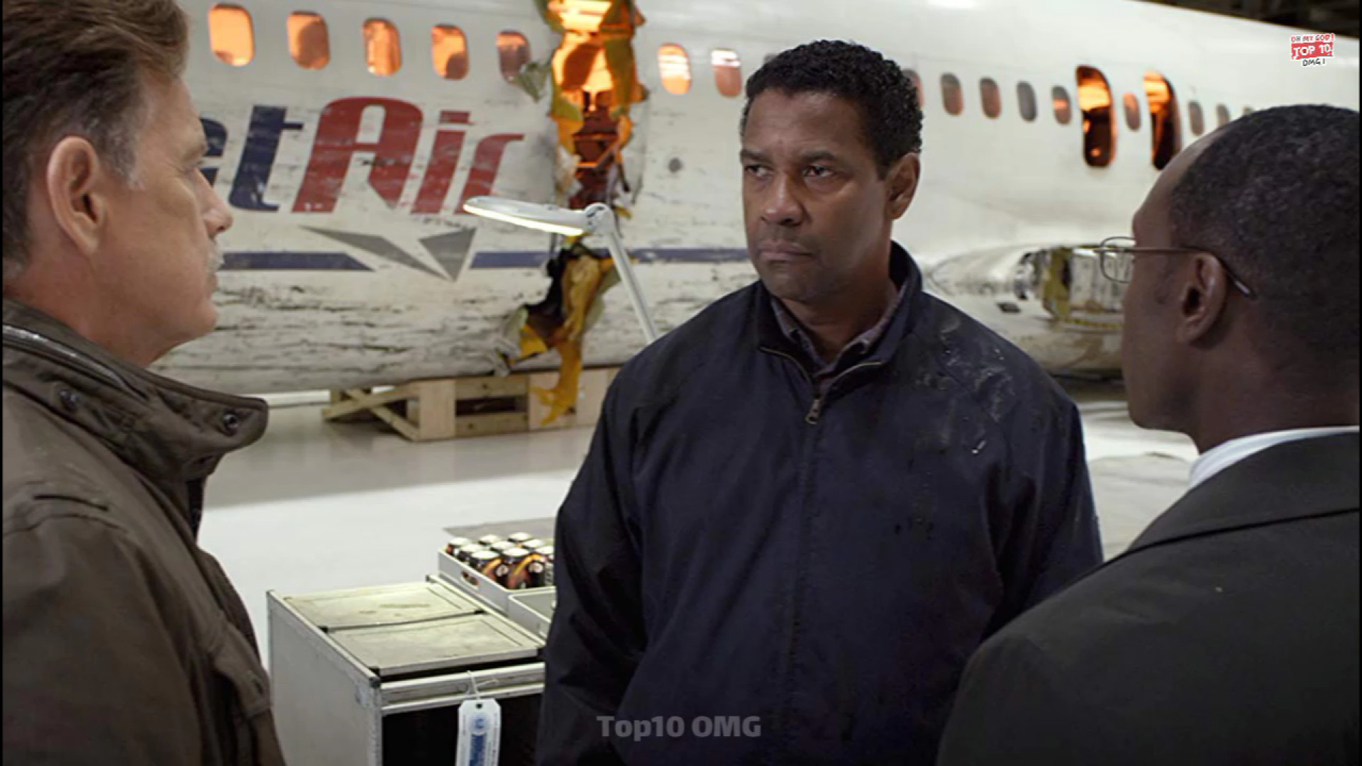 معرفی فیلم سینمایی مهیج پرواز | Flight زمان76ثانیه