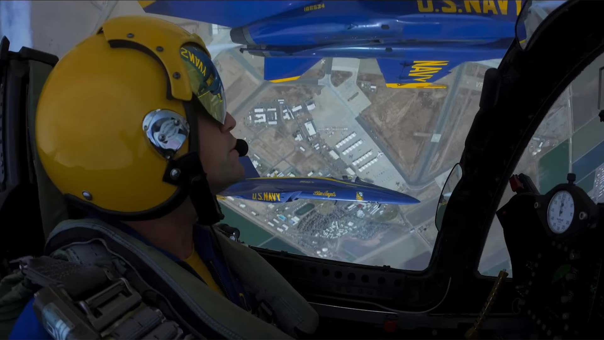 دانلود رایگان مستند فرشته های آبی The Blue Angels 2024 (کلیک فایلز) زمان85ثانیه
