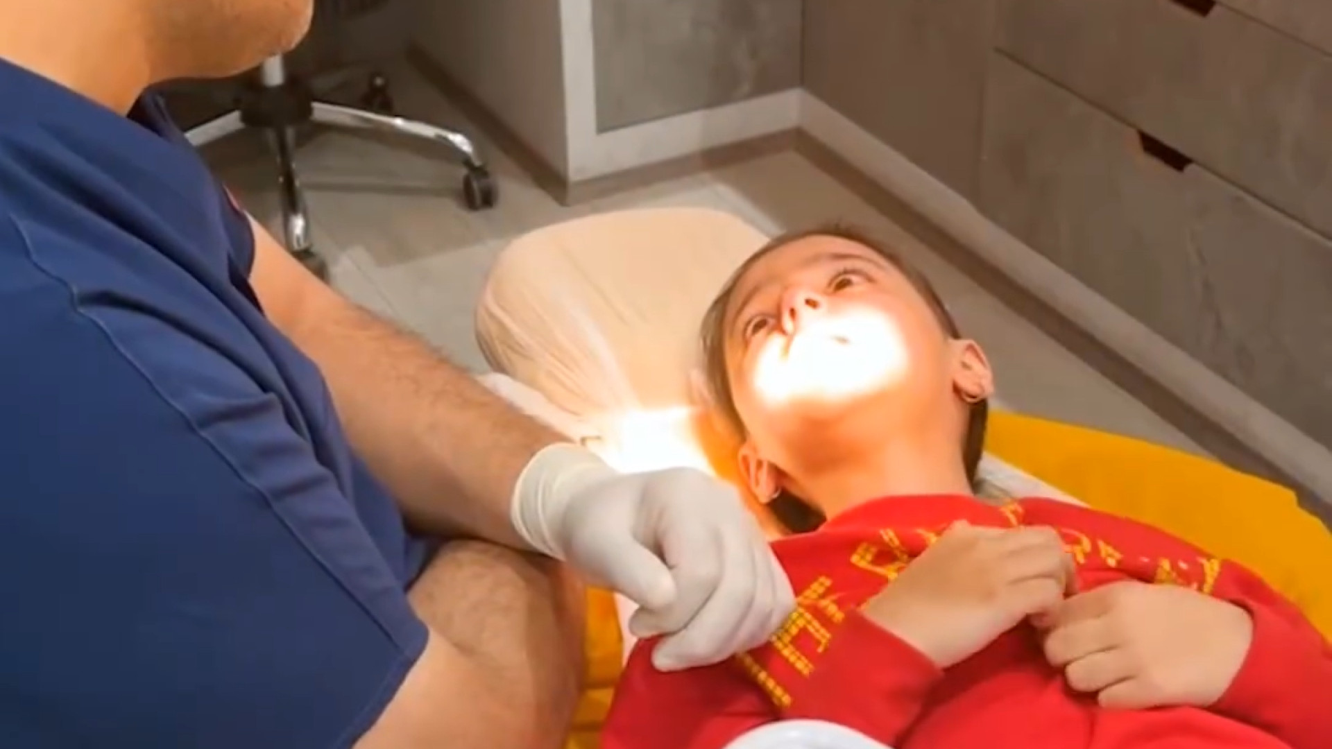 دندانپزشکی کودکان دکتر کیوان کفیلی | دندانپزشک