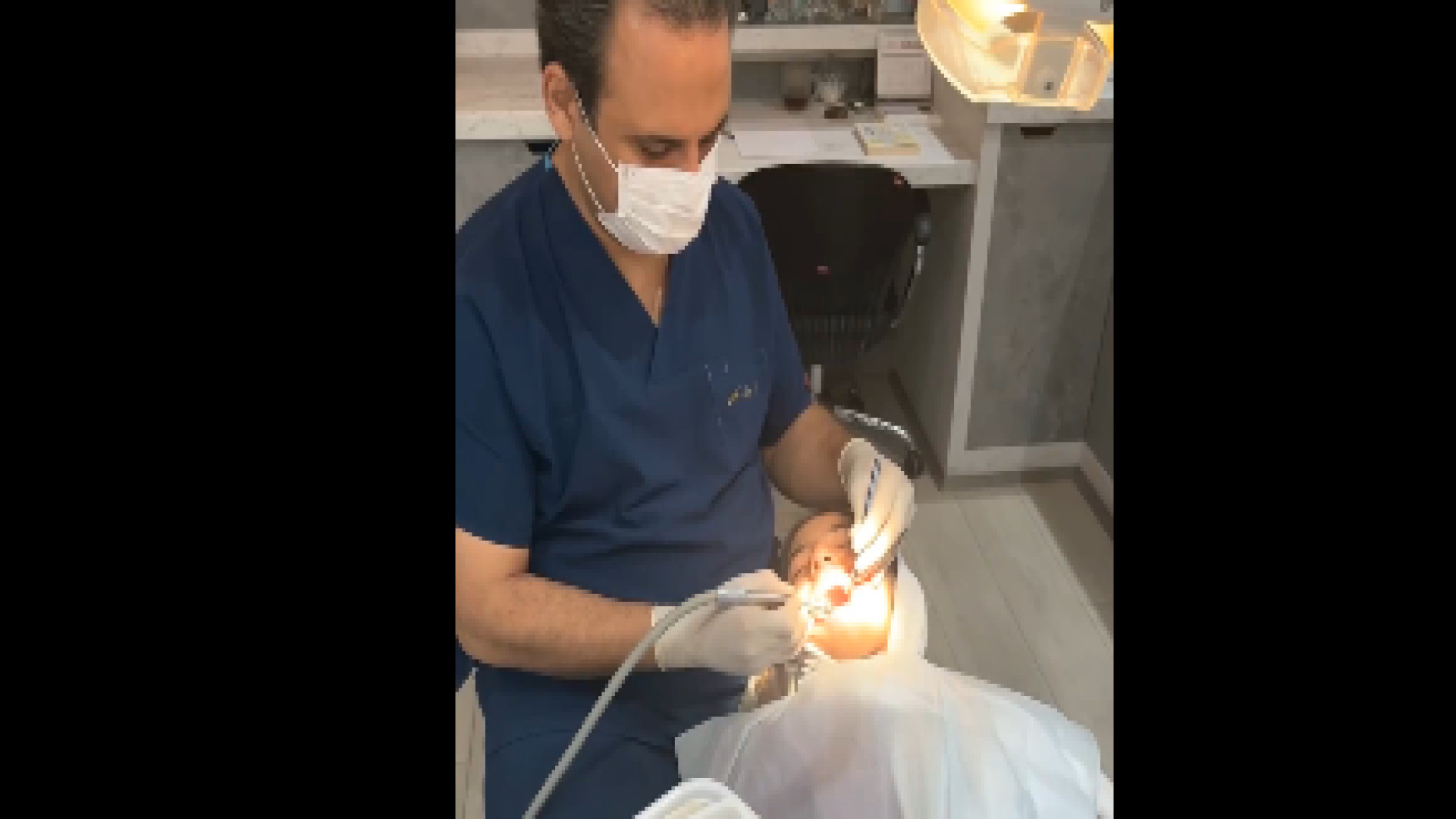 درمان ریشه دندان کودک دکتر کیوان کفیلی | دندانپزشک