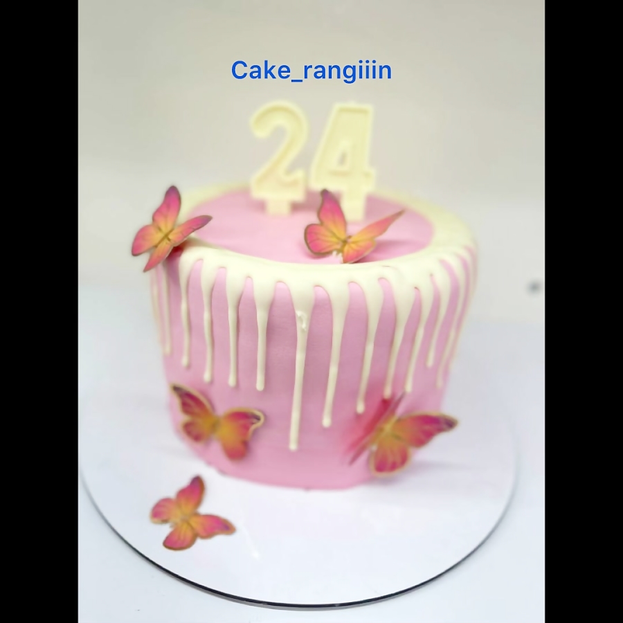 سفارش انواع کیک و شیرینی