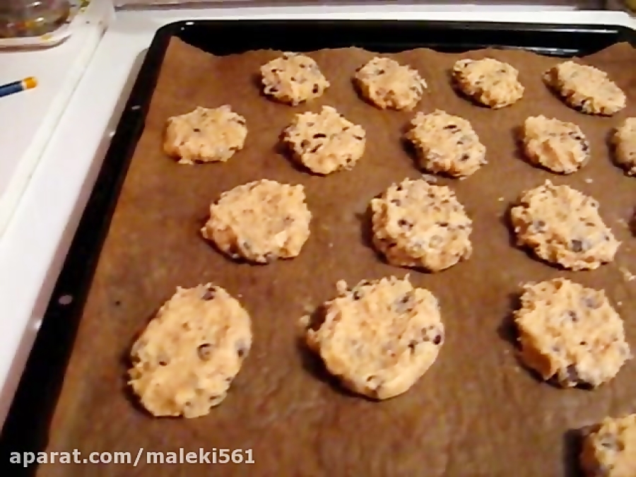 طرز تهیه کوکی شکلاتی گردویی - Cookies