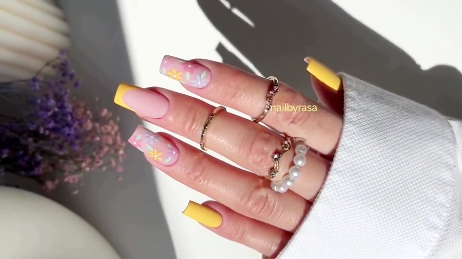 ناخن مصنوعی راسا طرح گل بابونه رنگی رنگ زرد