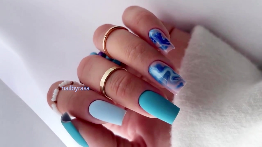 ناخن مصنوعی راسا طرح ماربل رنگ آبی