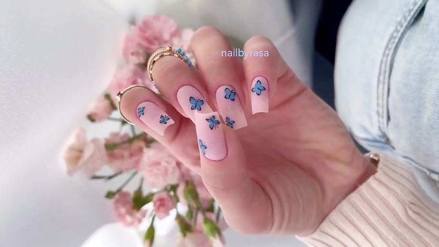 ناخن مصنوعی راسا مدل پروانه ریز آبی رنگ هلویی آبی