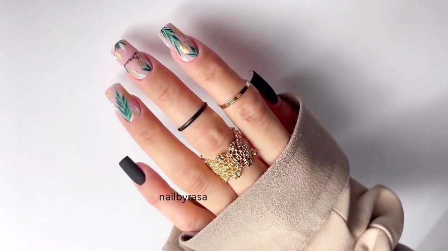 ناخن مصنوعی راسا مدل برگ و ورق طلا مینیمال رنگ سبز یشمی