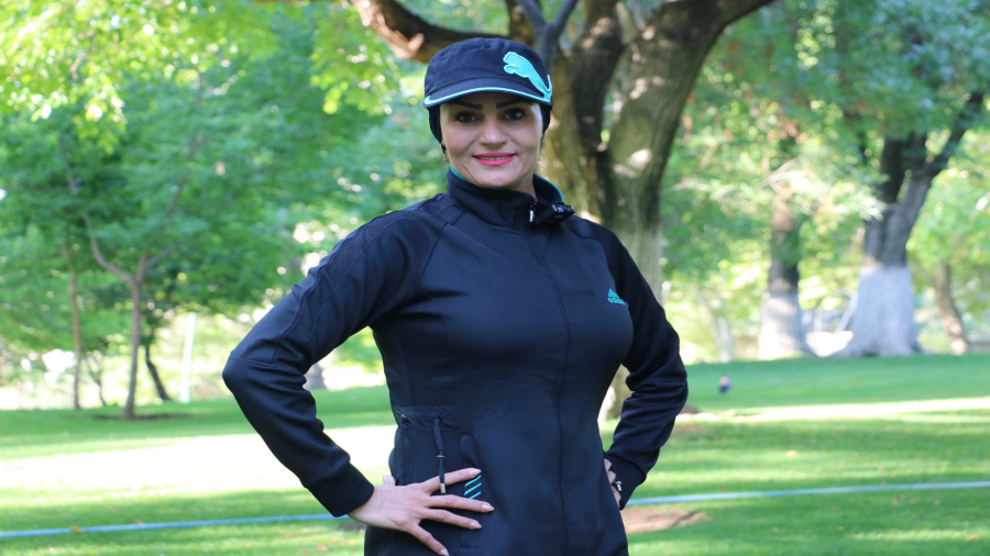 ورزش با چوب مربی استاد ثنا هدایتی