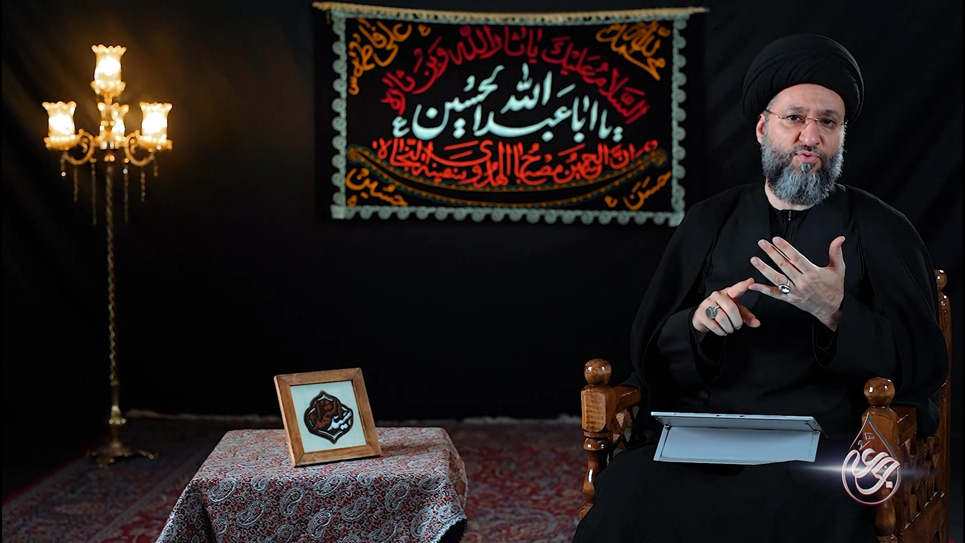 یا با حقی یا با باطل! وسط وجود ندارد!