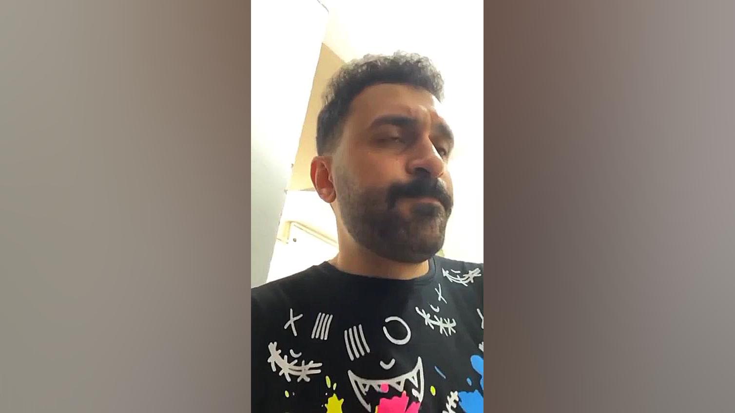بوی سیگار شلپ شلپ
