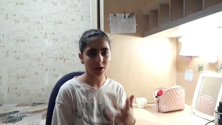 یه میکاپ روزمره و آسون با پریا