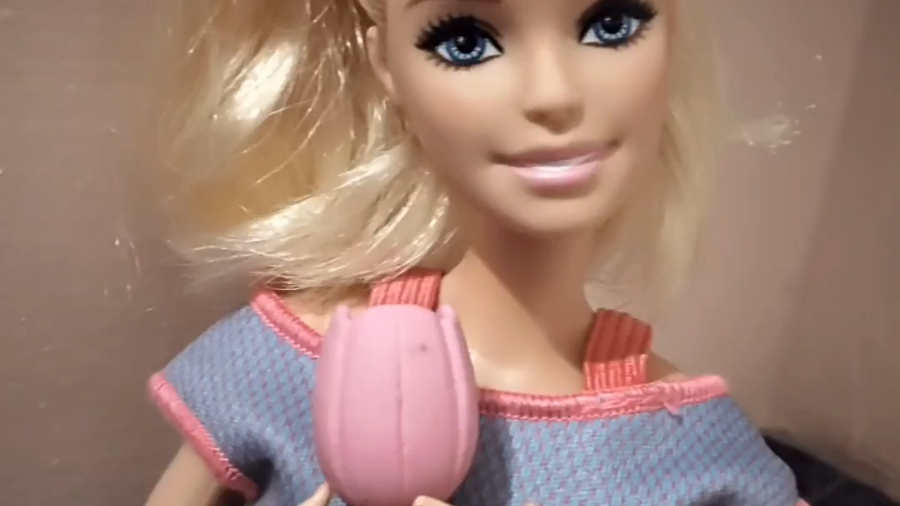 آنباکسینگ باربی یوگا