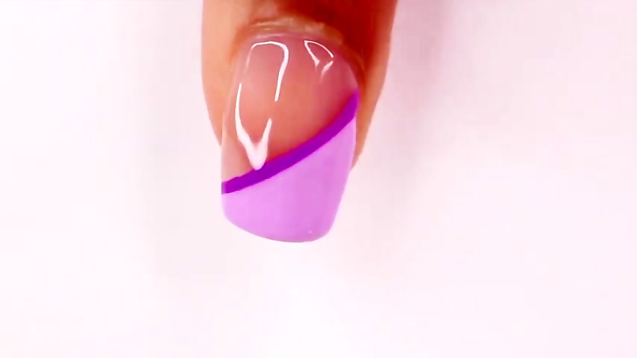 ایده طراحی ناخن تابستانی؛ جذاب و پرطرفدار در ۲۰۲۴