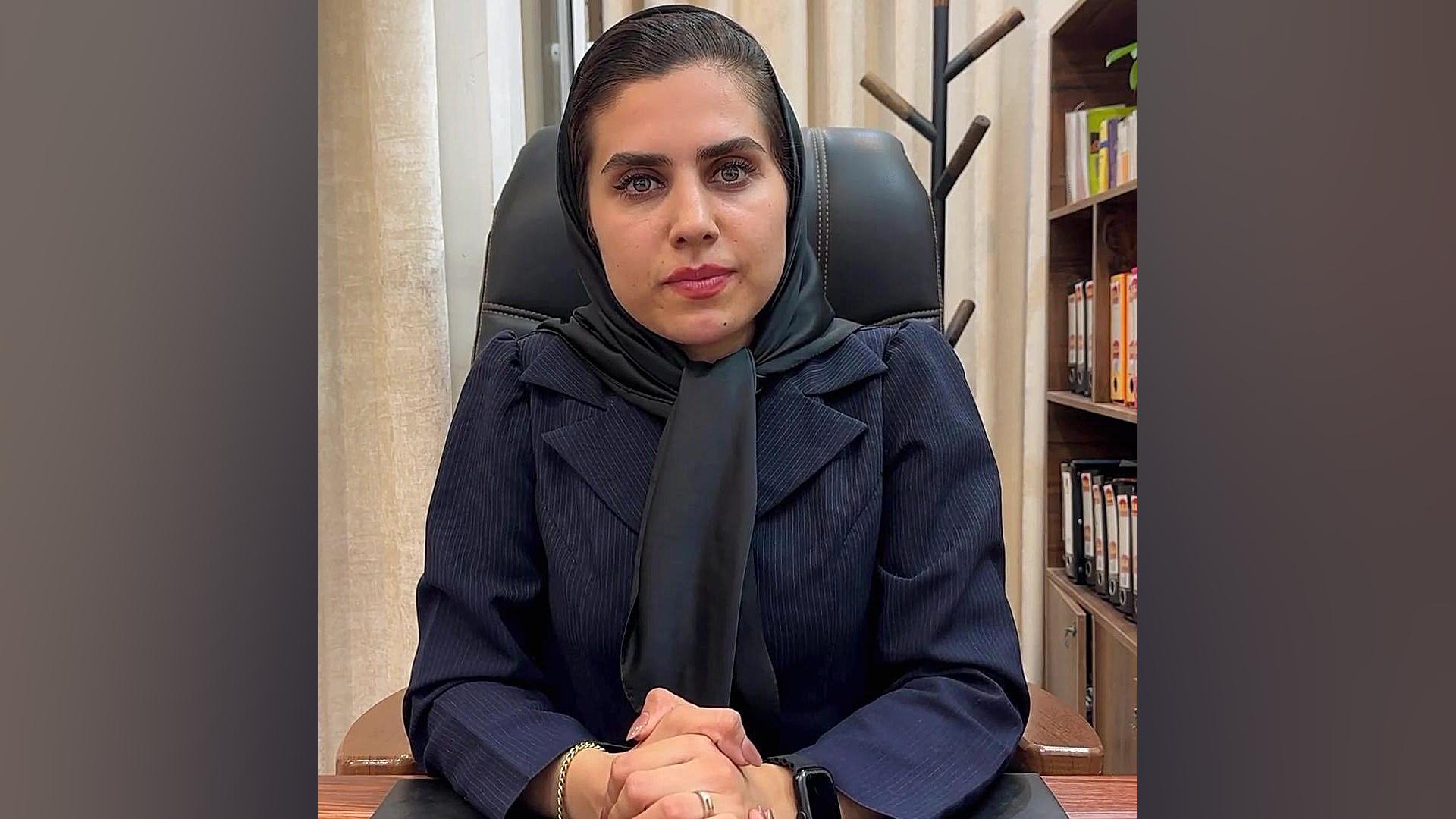 پرسش و پاسخ وکیل پایه یک دادگستری فاطمه قربانی