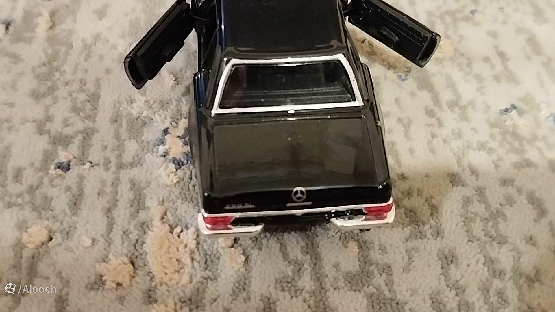 آنباکس بنز 230 S مشکی در غرفه ناب سل دیجی کالا جراحی لثه