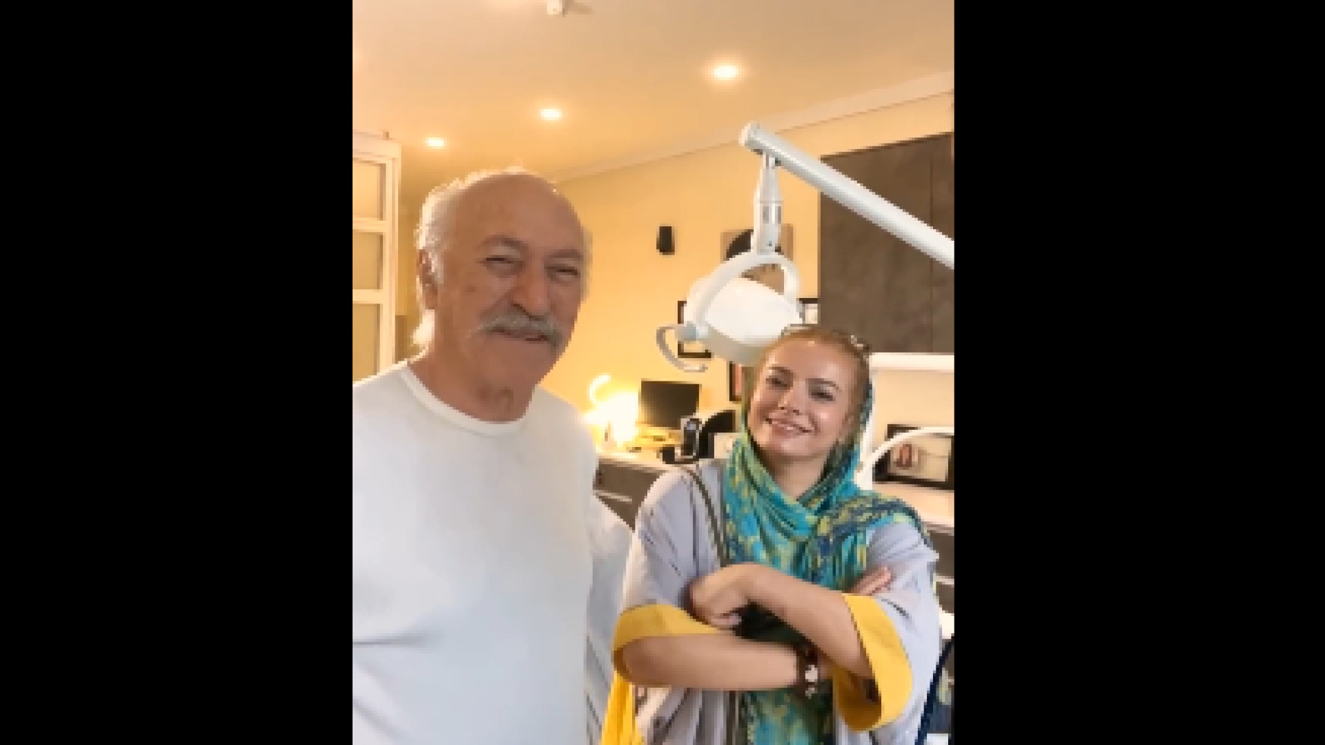 اقای منوچهر علیپور و خانم سپیده پهلوان در مطب دکتر کیوان کفیلی دکتر کیوان کفیلی | دندانپزشک