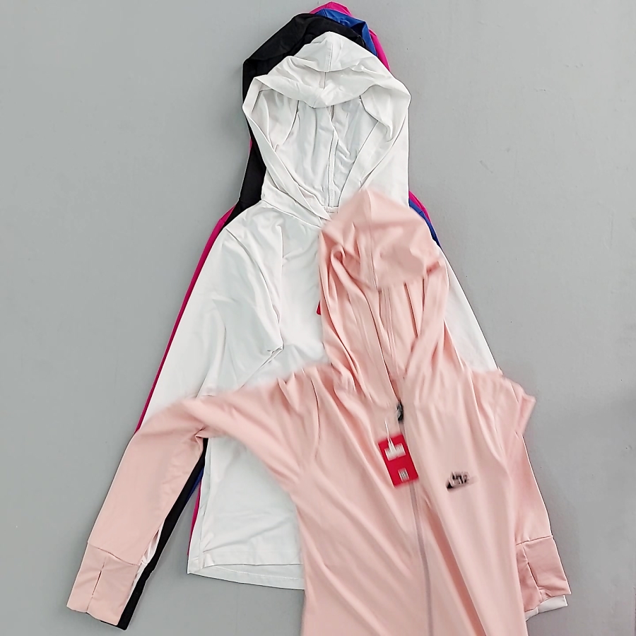 سویشرت فلامنت کلاهدار زنانه