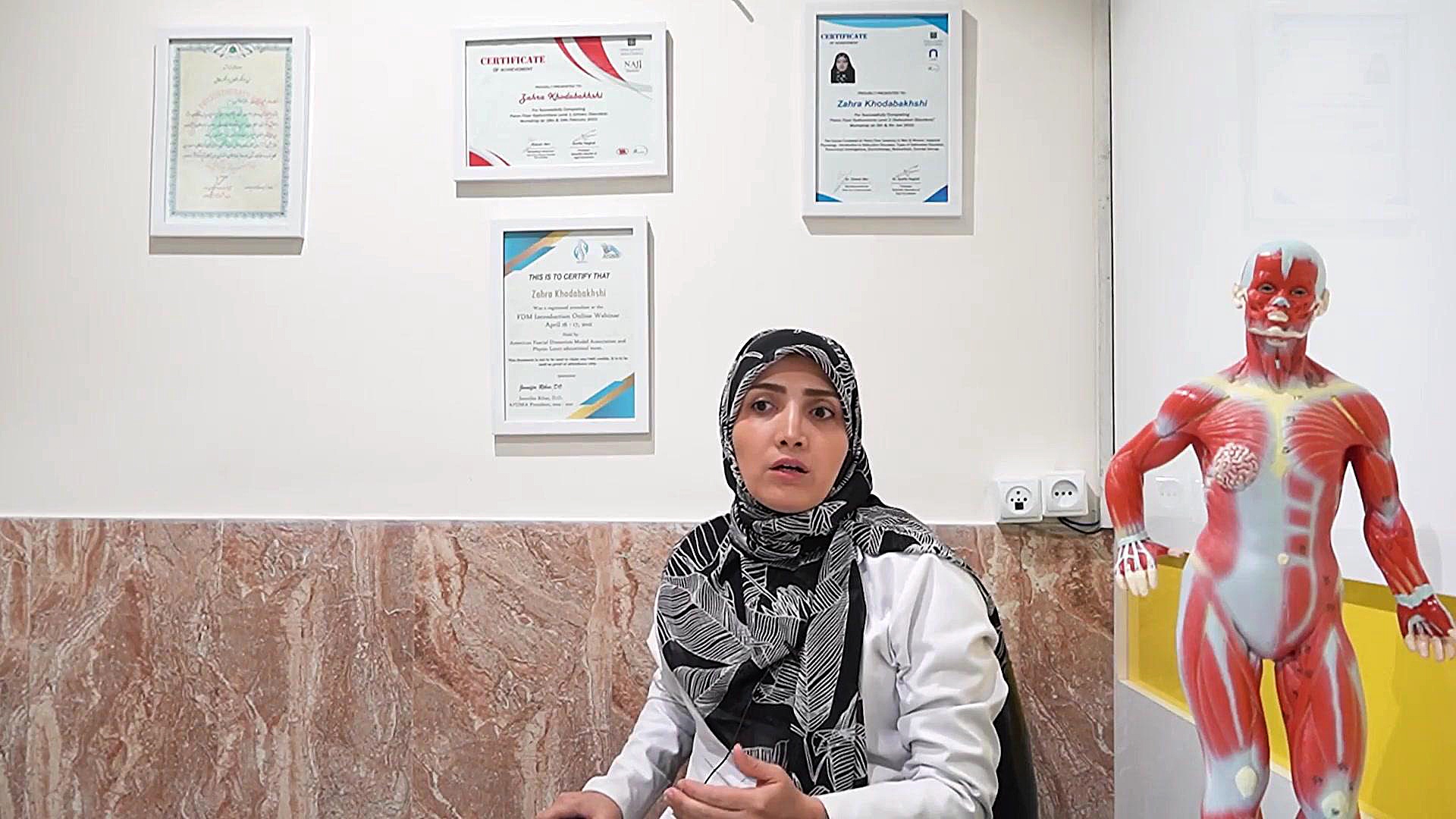 طب فیزیکی قم لیفت گردنایمپلنت دندان