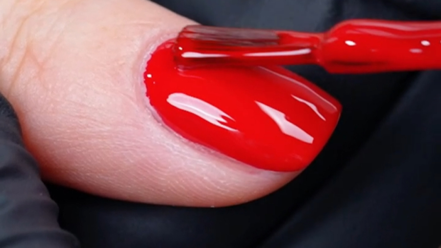 مراحل ژلیش ناخن