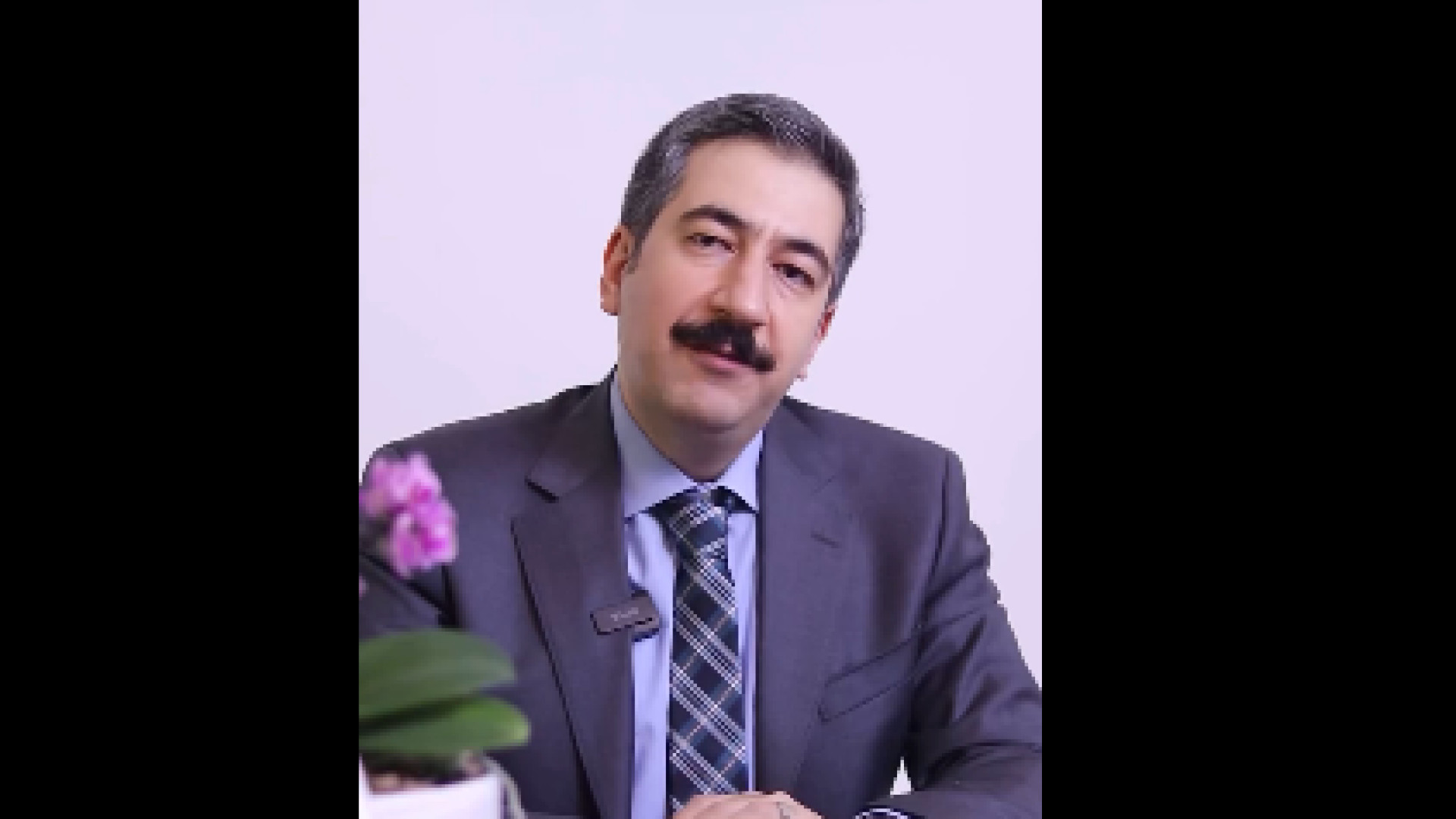 فرق بینی استخوانی با گوشتی دکتر هاتف زیرک زاده - فوق تخصص جراحی پلاستیک