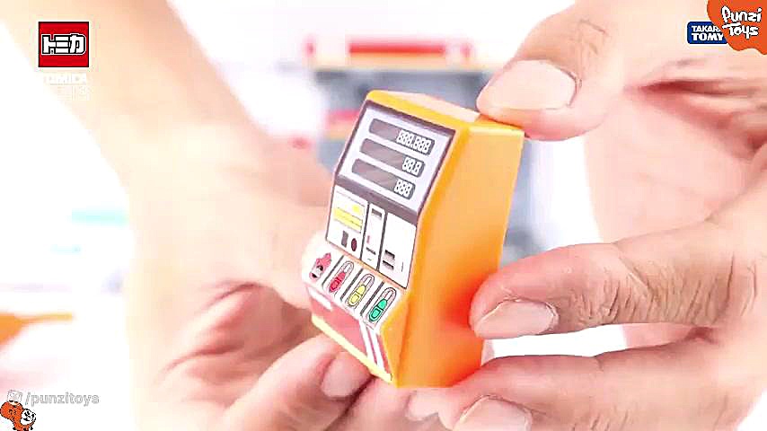 پمپ بنزین سیار تامیکا مدل TOMICA World Transform! Tank Truck - Gas Station کیهان کلهر