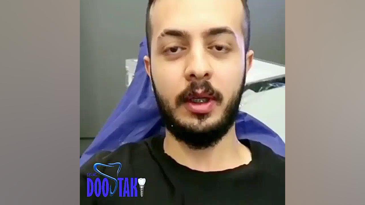 رضایت مشتری از انجام ایمپلنت در دندانپزشکی تخصصی دکتر سهیلا دوستکی دندانپزشکی دکتر سهیلا دوستکی