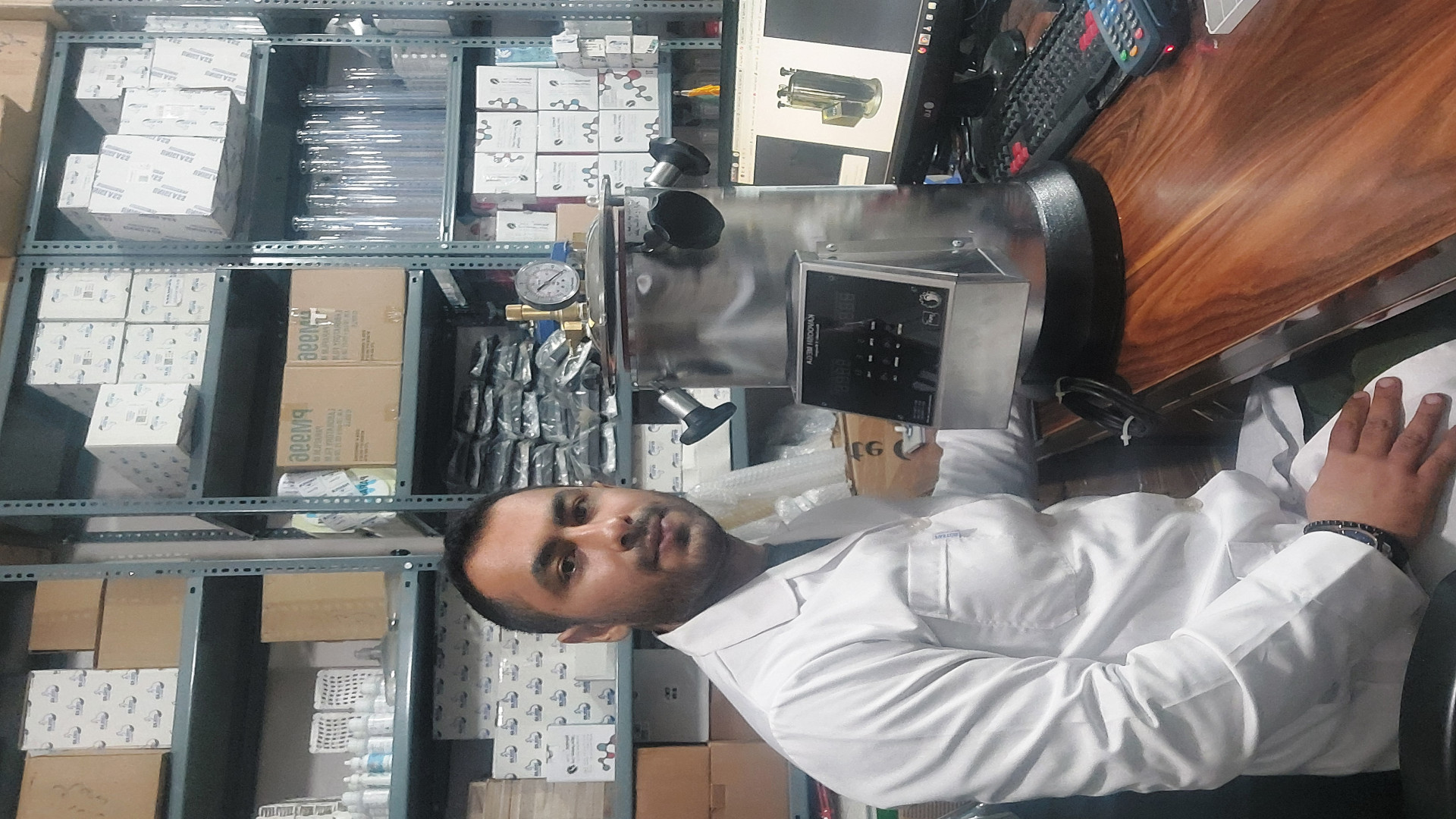 دستگاه اتوکلاو آزمایشگاهی ریحان طب کاوش مگا لطیفی 09035287953تماس دندانپزشکی کودکان