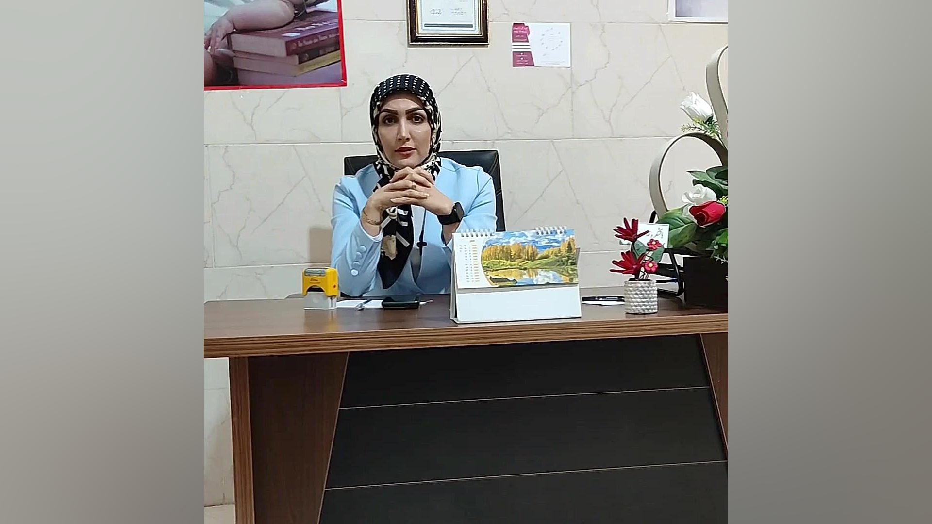 نحوه معاینه سینه دکتر حمیده میرزائیان