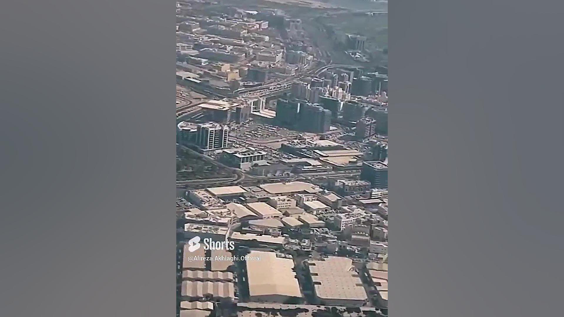 پوستر کوچک