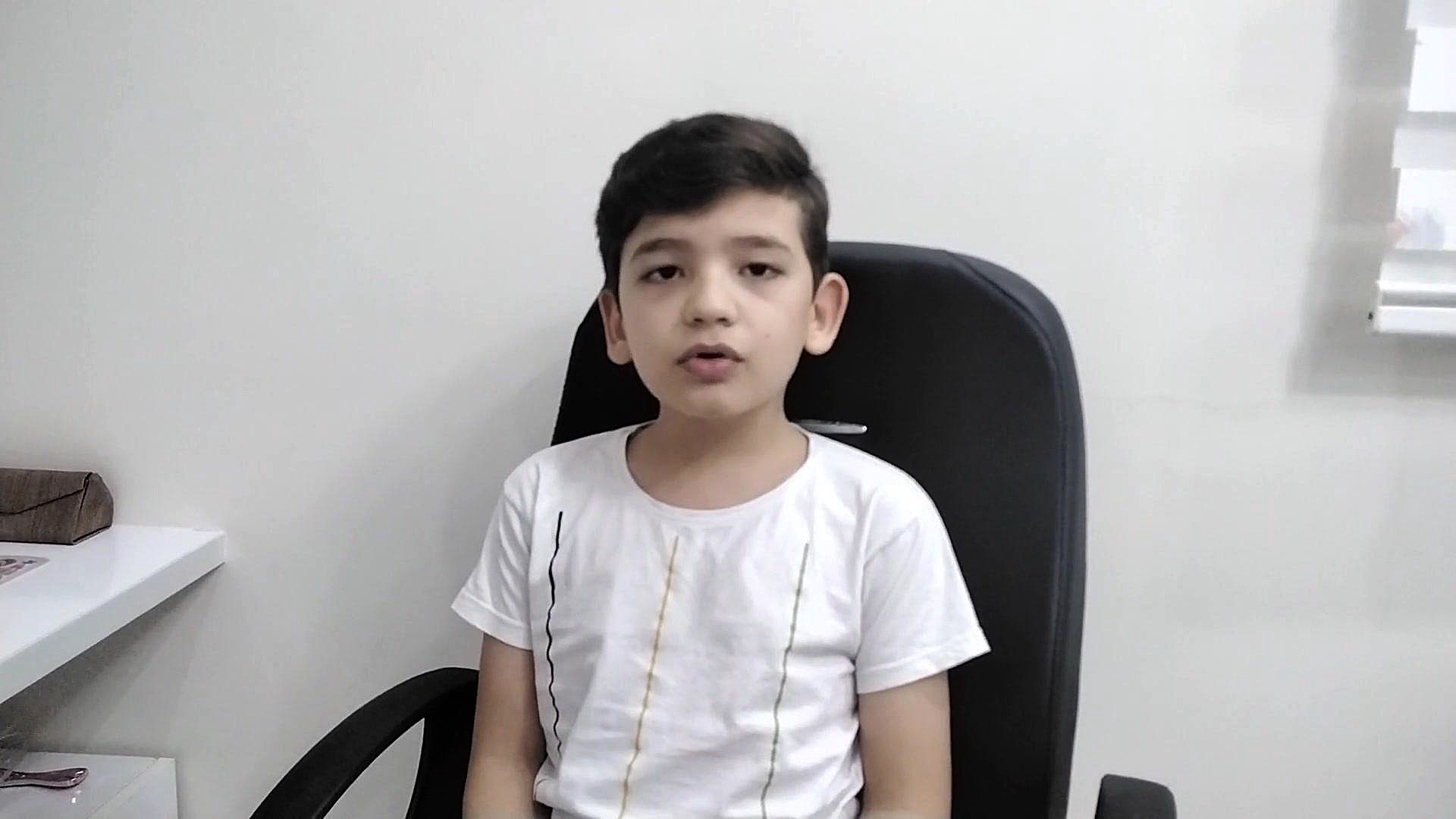 با پرهام ایکس ری اشناشوید زمان19ثانیه