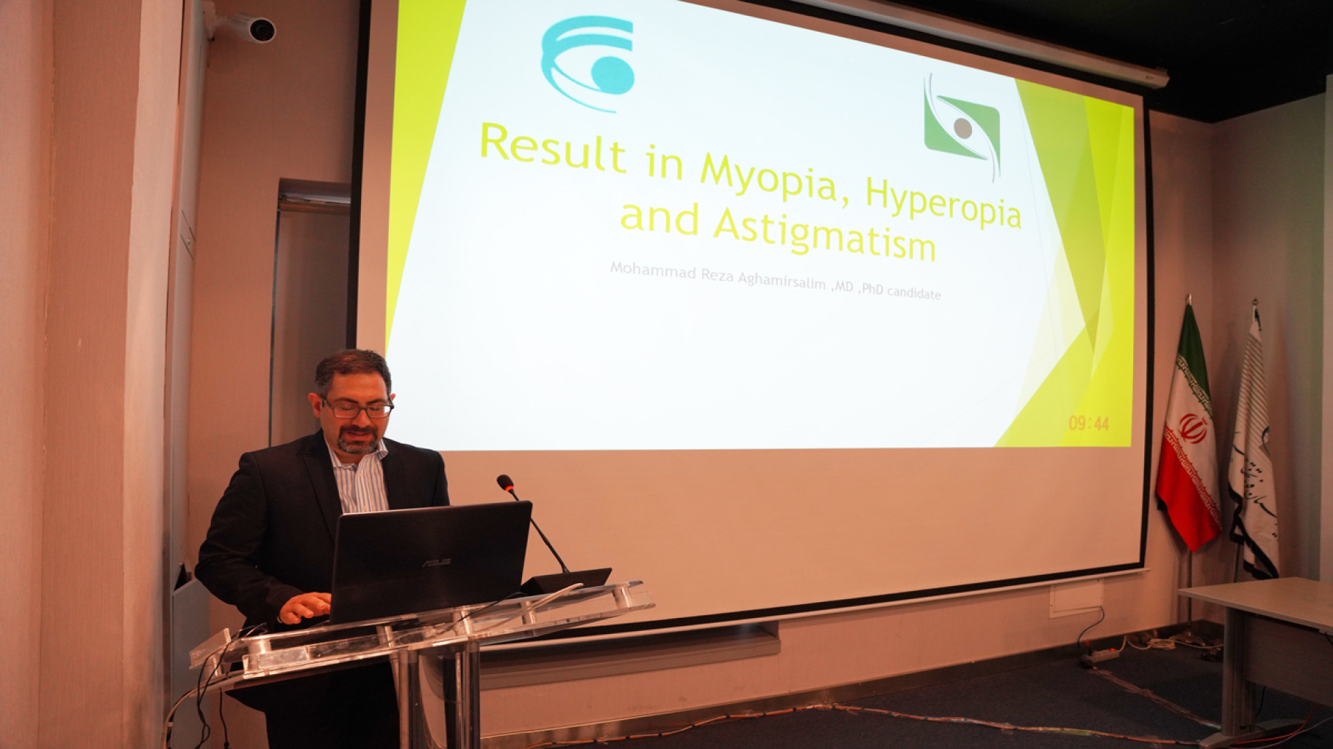 سخنرانی دکتر میرسلیم در برنامه جراحی زنده بیمارستان نور گیم پلی