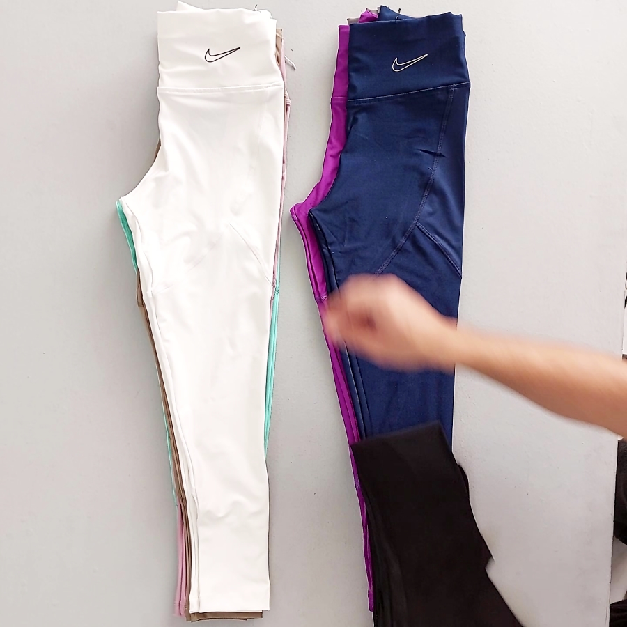 لگ برش دار ورزشی زنانه 370ت با ارسال رایگان