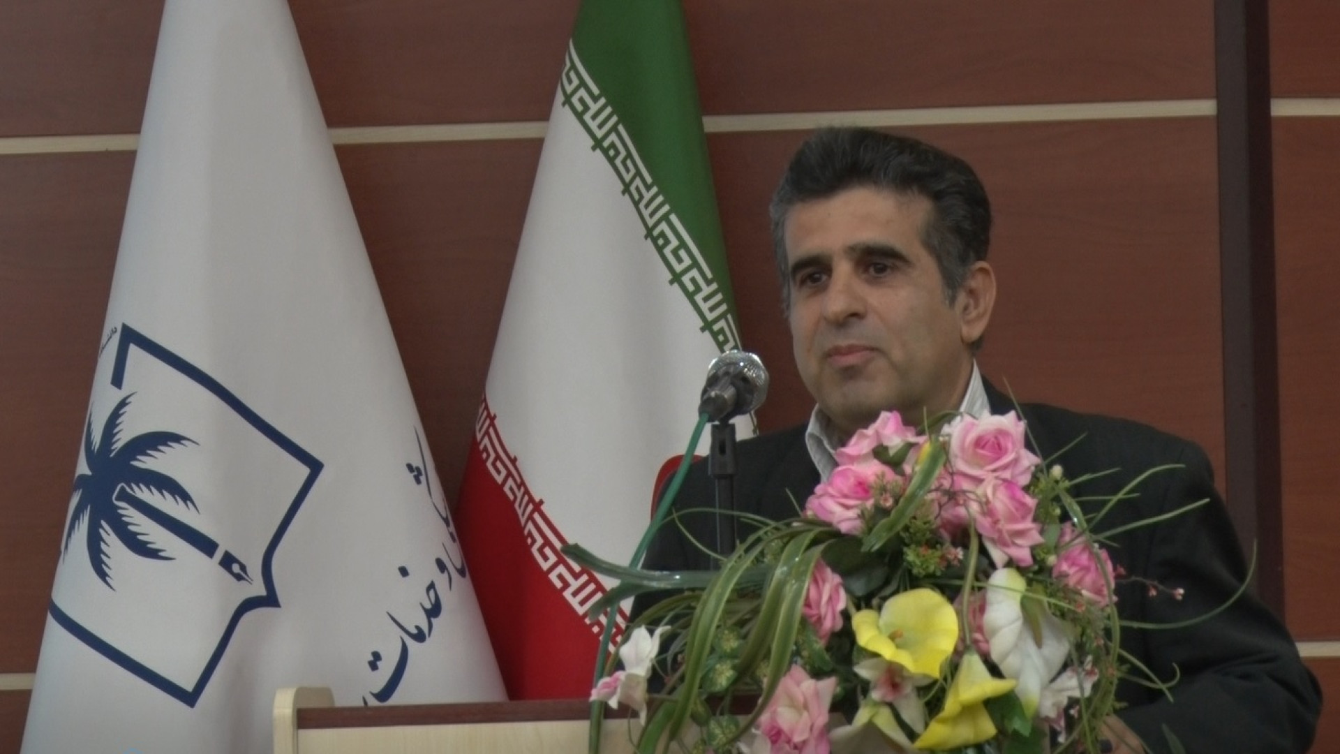سخنان دکتر فرهاد دادگر سرپرست دانشگاه علوم پزشکی ایرانشهر در آیین تکریم و معارفه پمپ انسولین ایمپلنتی