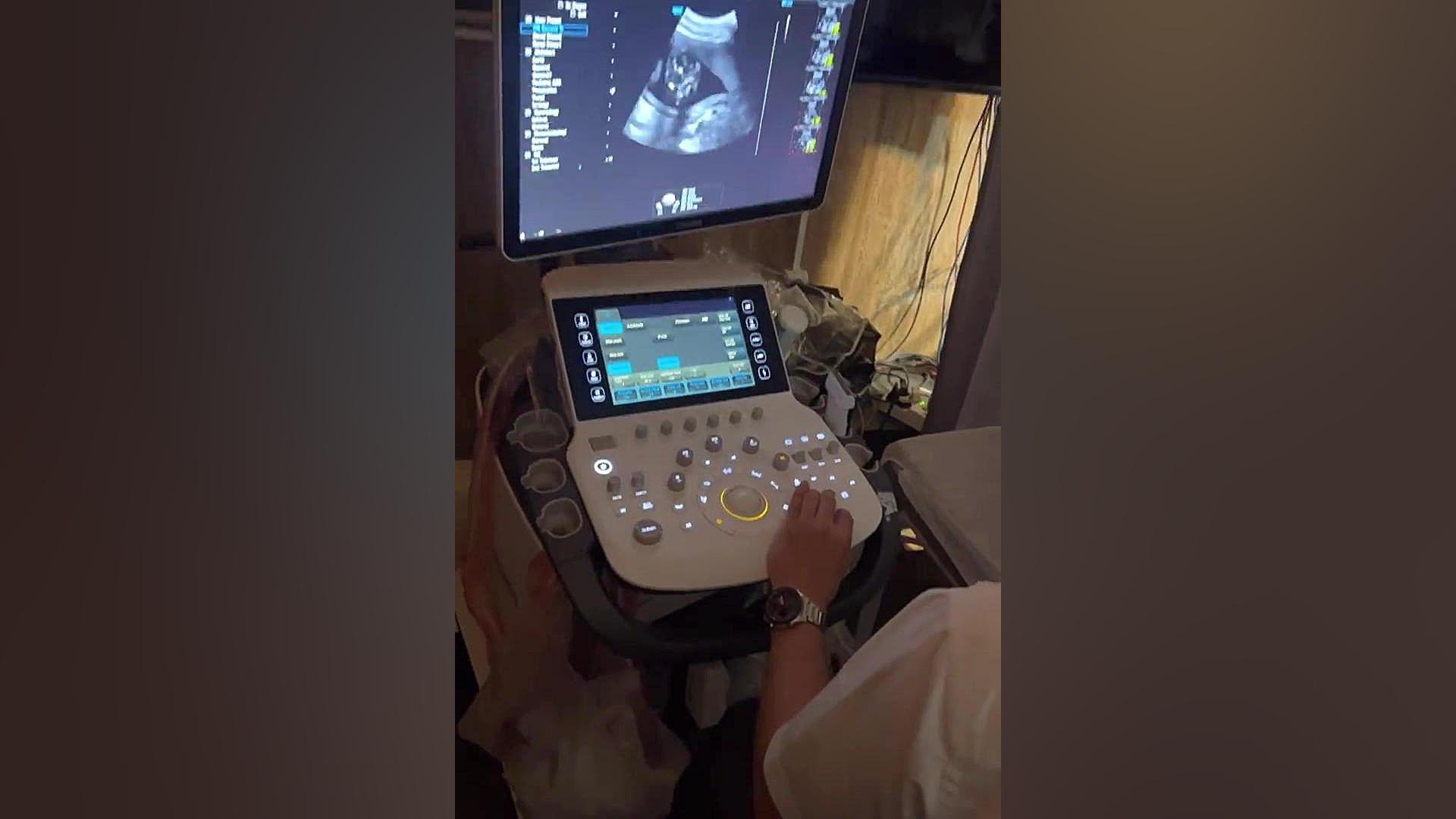 سونوگرافی دکتر بهروز حسنی متخصص رادیولوژی در چابهار اصلاح فرم صورت
