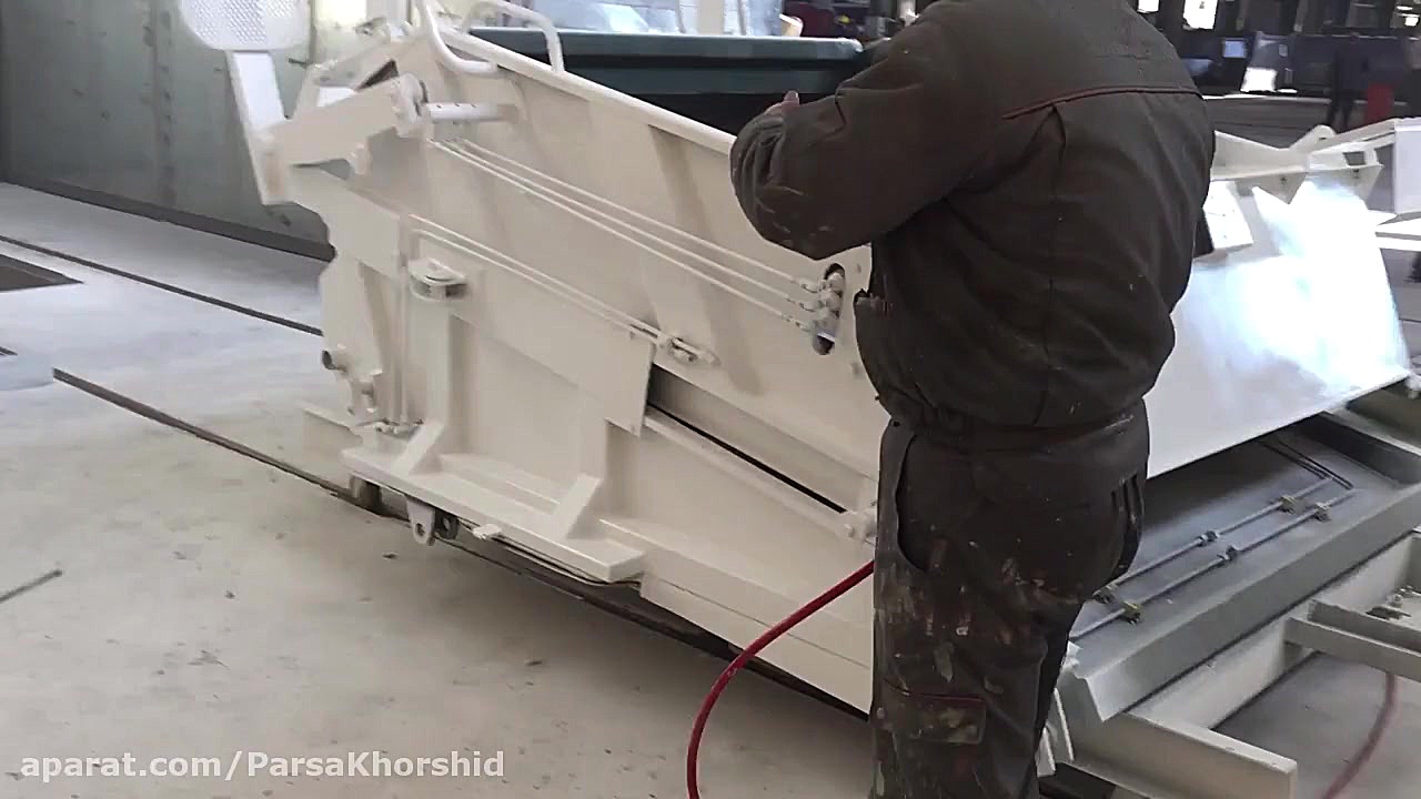 نقاشی ماشین آلات صنعتی با پمپ و پیستوله ایرلس - شماره ۱ مایکل جردن