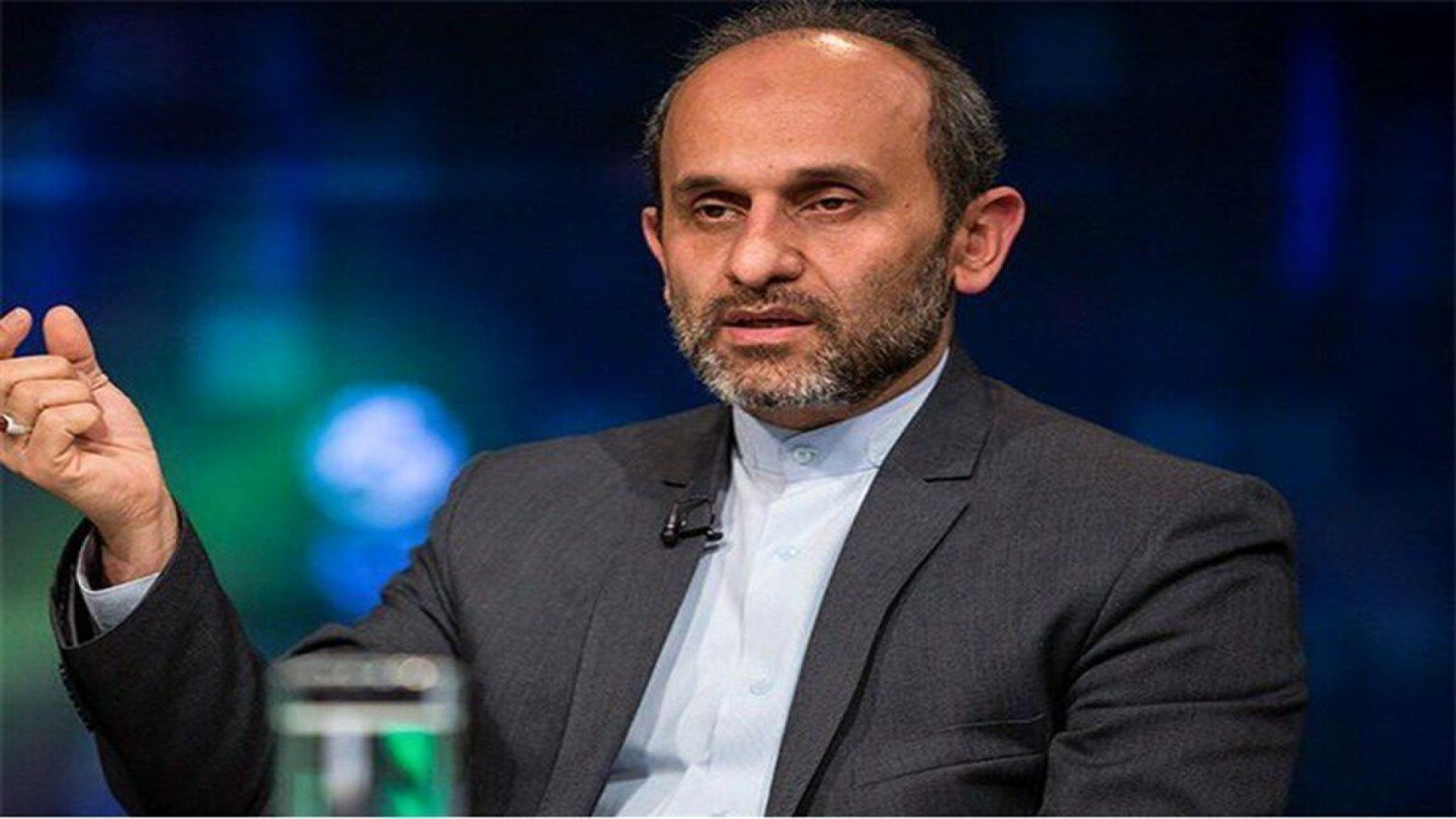 واکشن جبلی به حواشی برنامه جعبه سیاه با حضور هادی عامل زمان32ثانیه