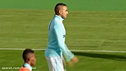 رو پا زدن دیمیتری پایت با آدام...