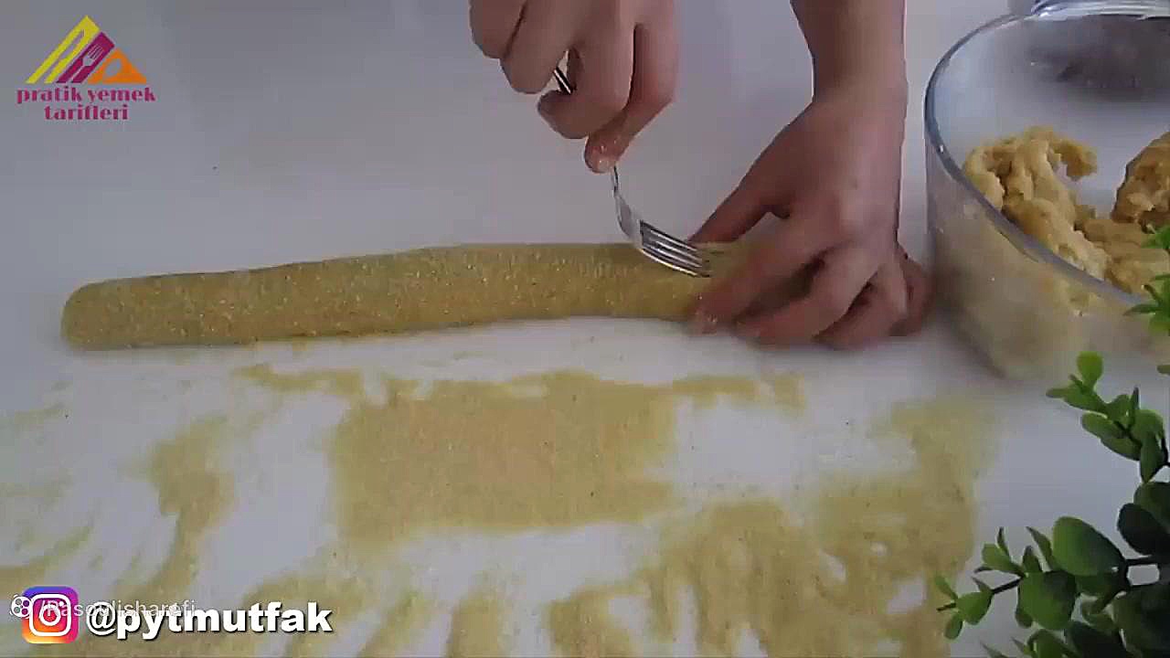 شیرینی خوشمزه کولوک ترکی پله